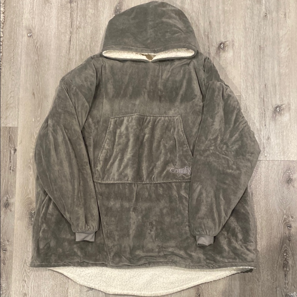 Cozy Gray Hooded Pullover